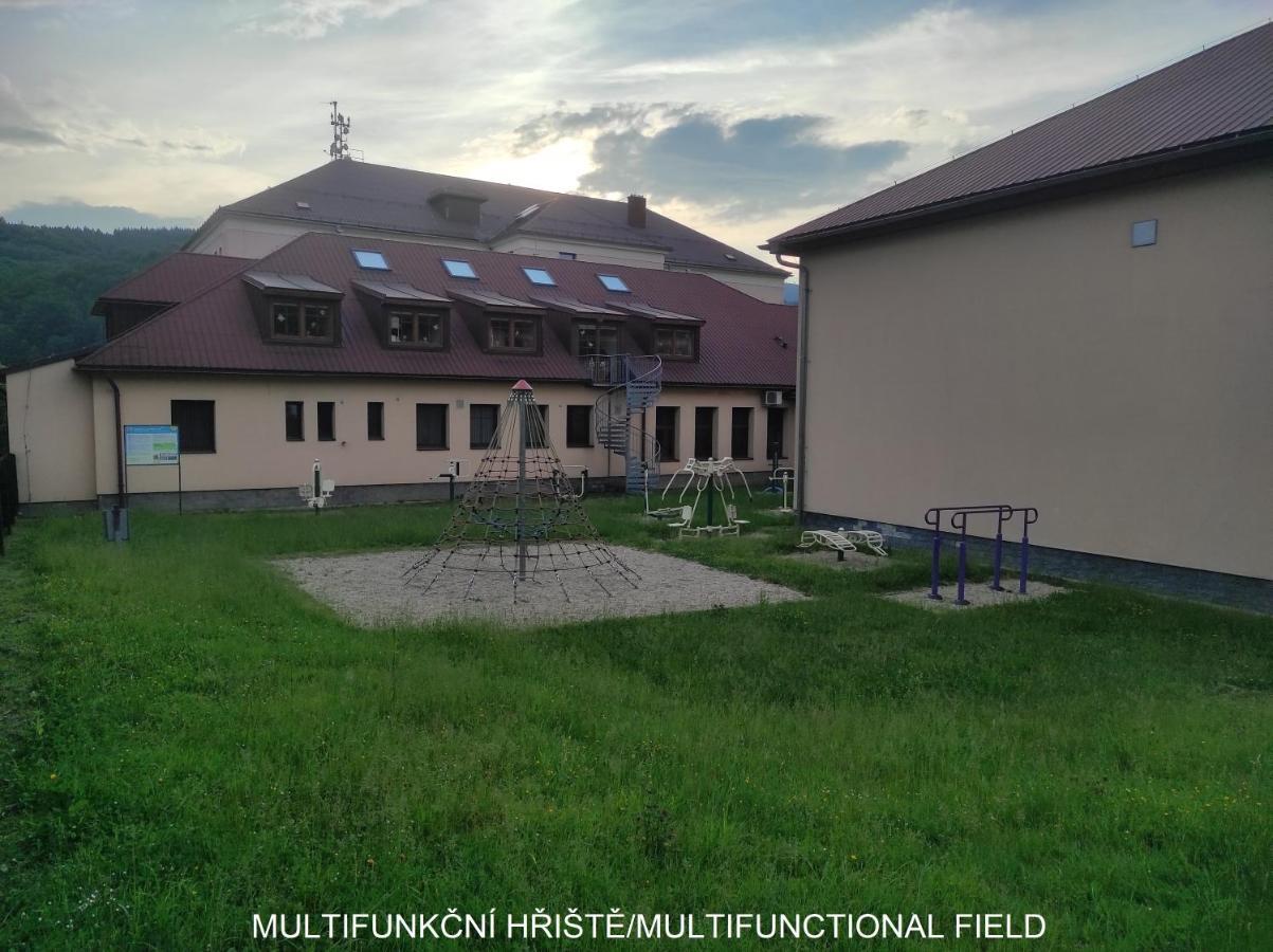 Appartamento Dobre Misto Loučná nad Desnou Esterno foto