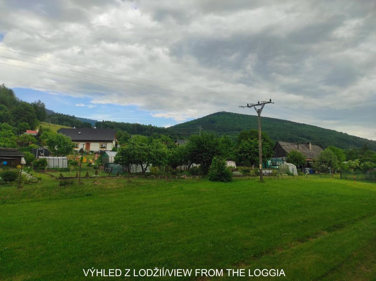 Appartamento Dobre Misto Loučná nad Desnou Esterno foto